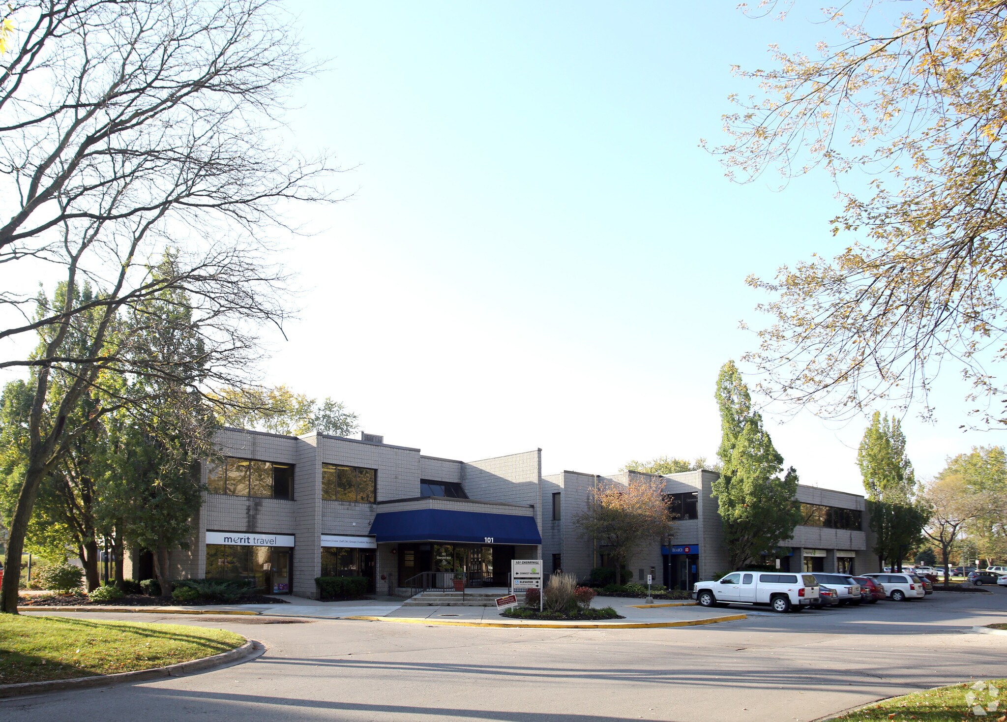 101 Cherryhill Blvd, London, ON à louer Photo principale– Image 1 sur 6