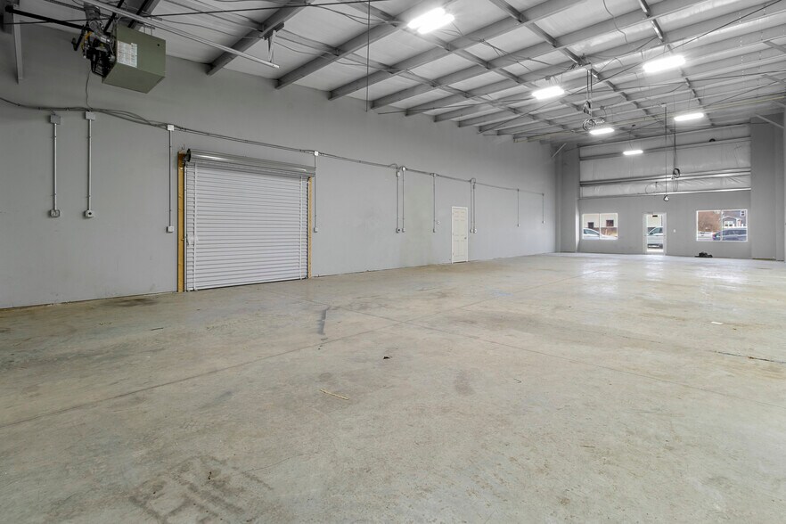 1551 Amy Ln, Franklin, IN à louer - Photo de l’immeuble – Image 2 sur 33