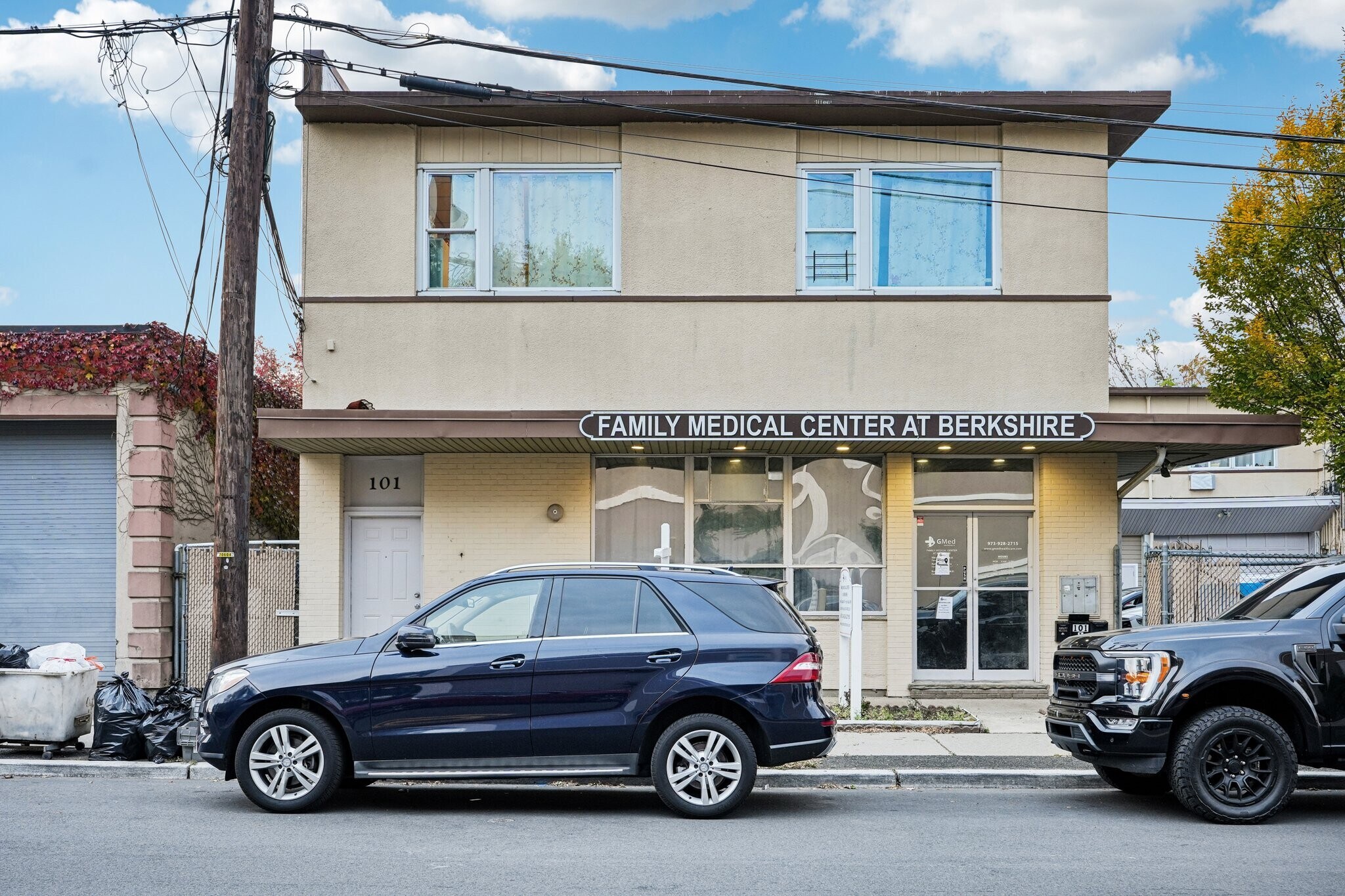 99-105 Berkshire Ave, Paterson, NJ à louer Photo de l’immeuble– Image 1 sur 29