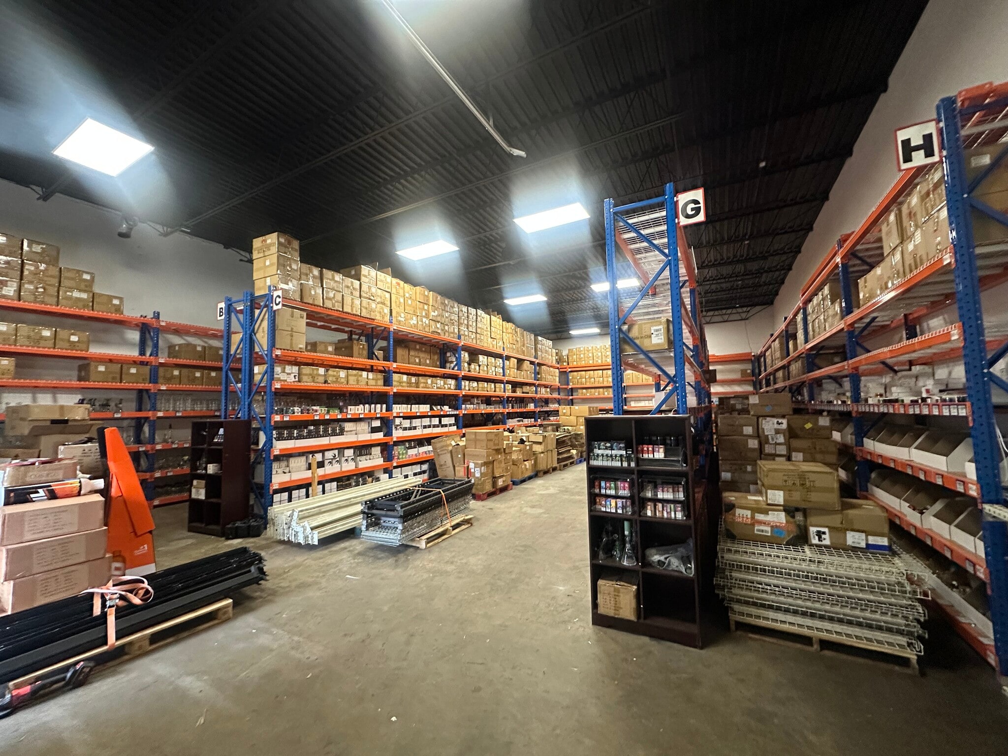 8464-8494 Terminal Rd, Lorton, VA à louer Photo principale– Image 1 sur 7