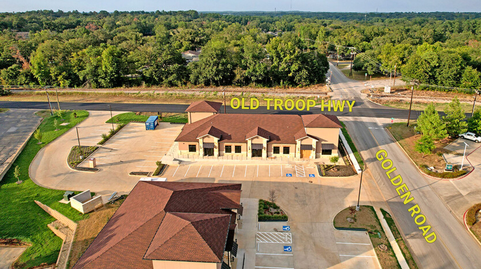 2019 Old Troup Hwy, Tyler, TX à vendre Photo de l’immeuble– Image 1 sur 3