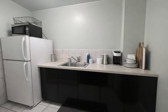 18-54 43rd St, Astoria, NY à louer Photo intérieure– Image 2 sur 11