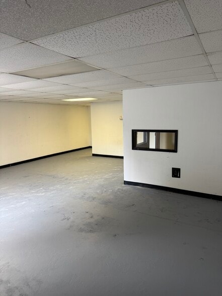 6848 Satchelford Rd, Columbia, SC à louer - Photo intérieure – Image 3 sur 6