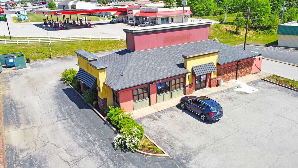 597 L Roger Wells Blvd, Glasgow, KY à louer - Photo de l’immeuble – Image 3 sur 8