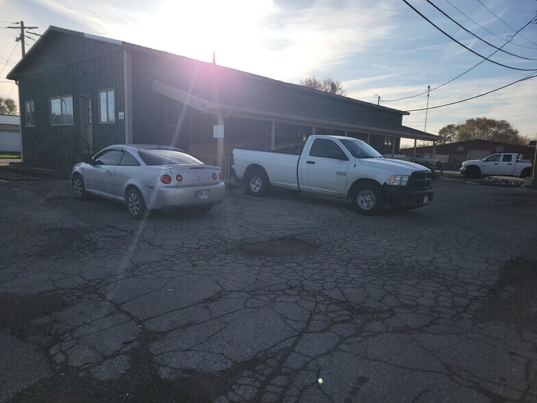 755 E Hamilton Ave, Franklin, IN à vendre - Photo de l’immeuble – Image 3 sur 25