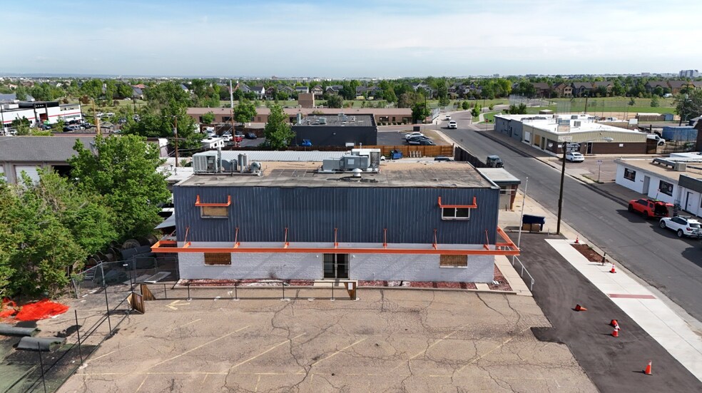 2323 Dayton St, Aurora, CO à louer - Photo de l’immeuble – Image 1 sur 35