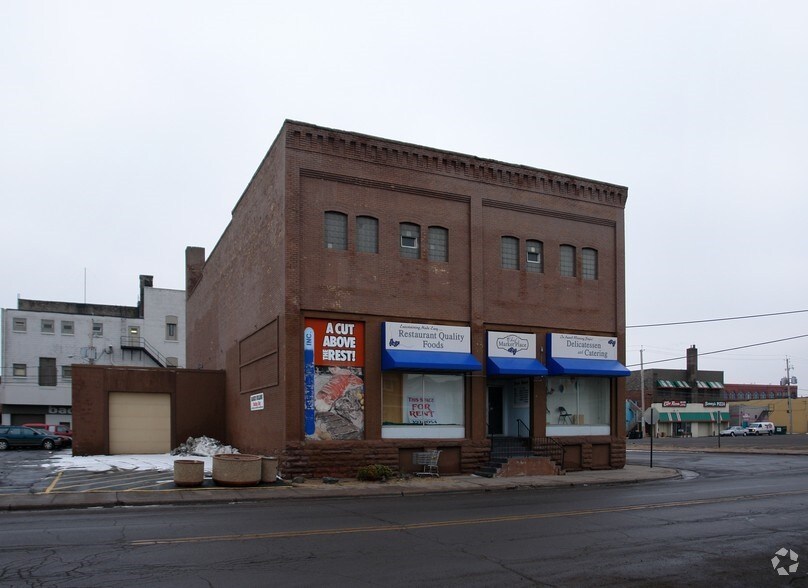 1225 tower Ave, Superior, WI à louer - Photo de l’immeuble – Image 2 sur 4