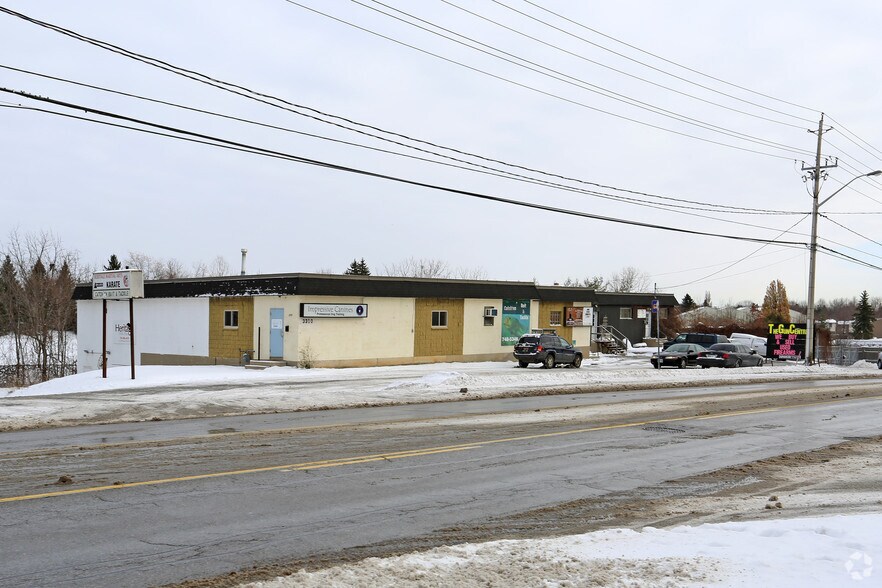 3310 King St E, Kitchener, ON à louer - Photo de l’immeuble – Image 2 sur 2