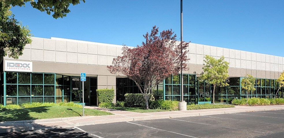 46750-46798 Lakeview Blvd, Fremont, CA à louer - Photo de l’immeuble – Image 2 sur 19