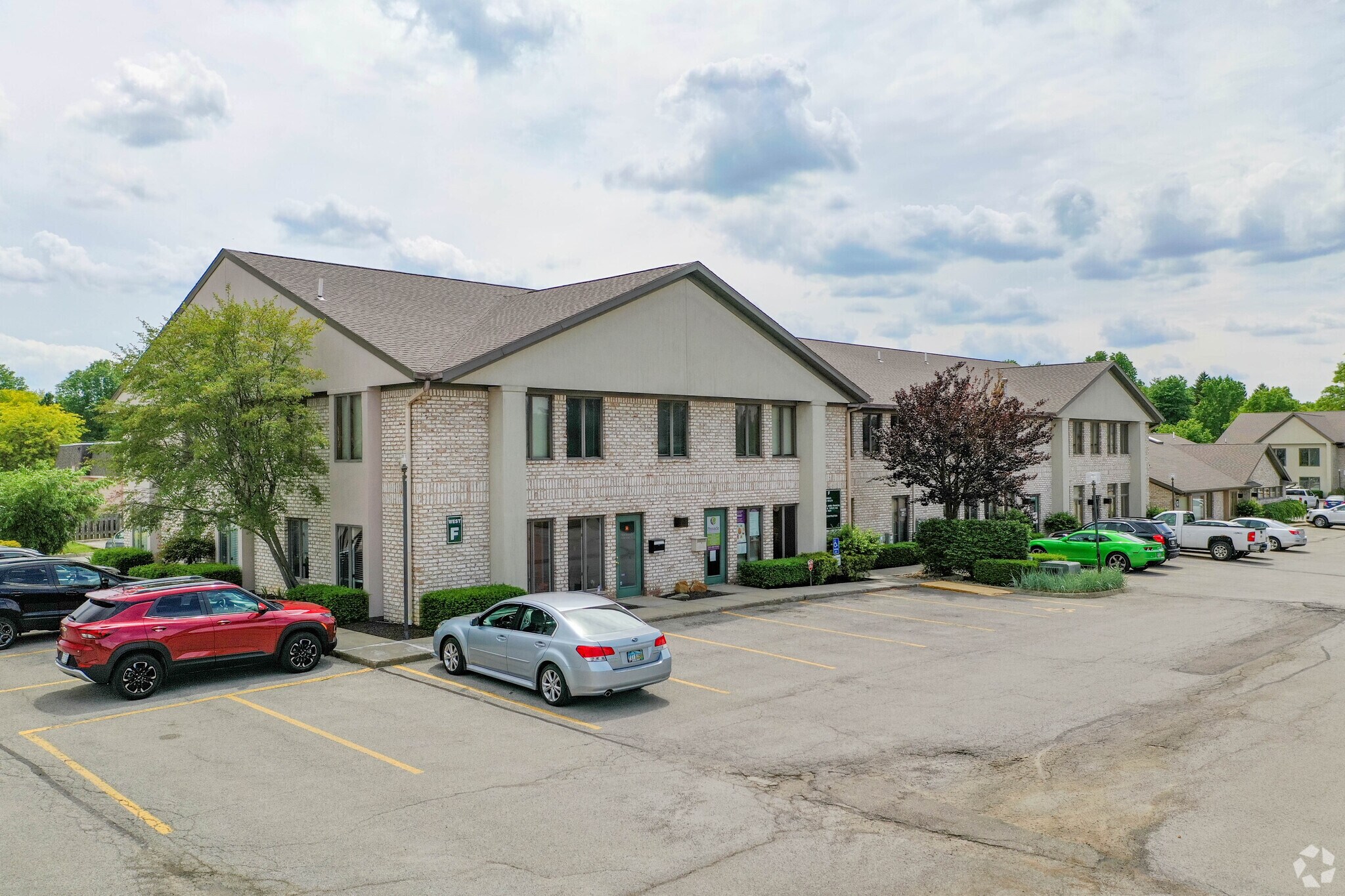 755 Boardman Canfield Rd, Boardman, OH à louer Photo principale– Image 1 sur 7