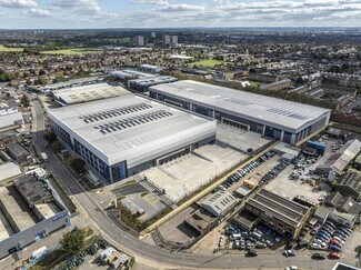Plus de détails pour 100-200 Enterprise East, Dagenham - Bureau, Industriel/Logistique à louer