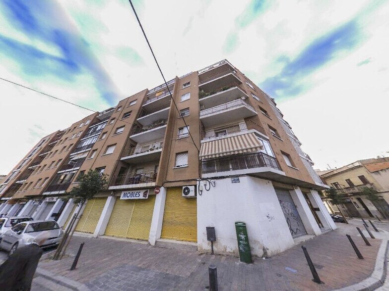Immeuble residentiel dans Reus, Tarragona à vendre - Photo de l’immeuble – Image 1 sur 1