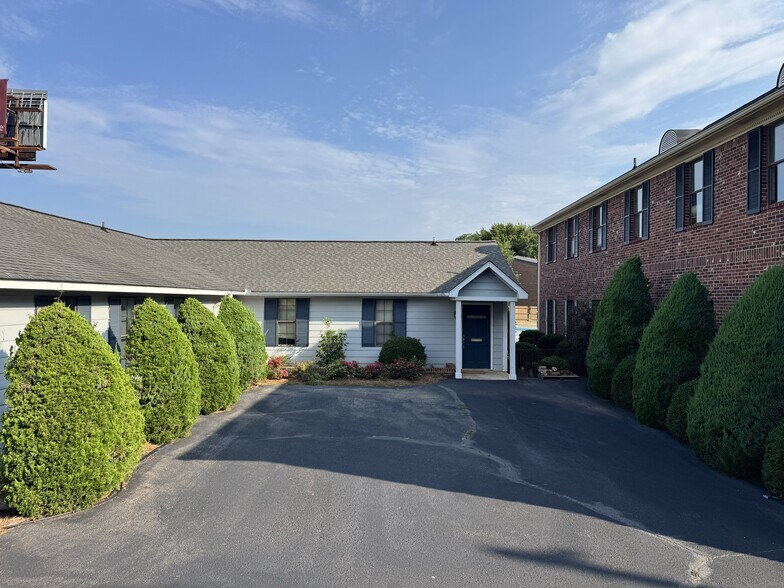 6160 St. Andrews Rd, Columbia, SC à vendre - Photo de l’immeuble – Image 2 sur 9