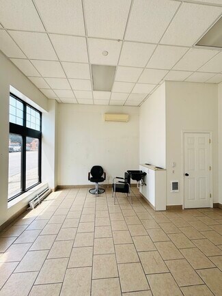 Plus de détails pour 33 E 8th St, Newport, KY - Local d'activités à louer