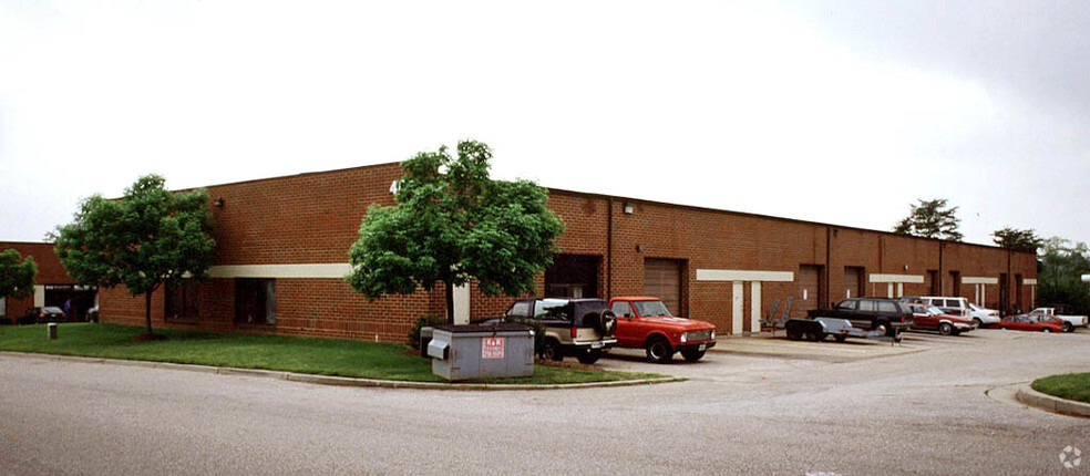 405 Headquarters Dr, Millersville, MD à louer - Photo de l’immeuble – Image 2 sur 4