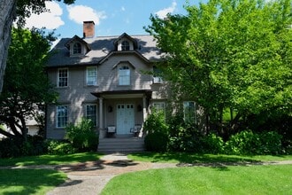 259 Main St S, Woodbury, CT à louer Photo de l’immeuble– Image 1 sur 10