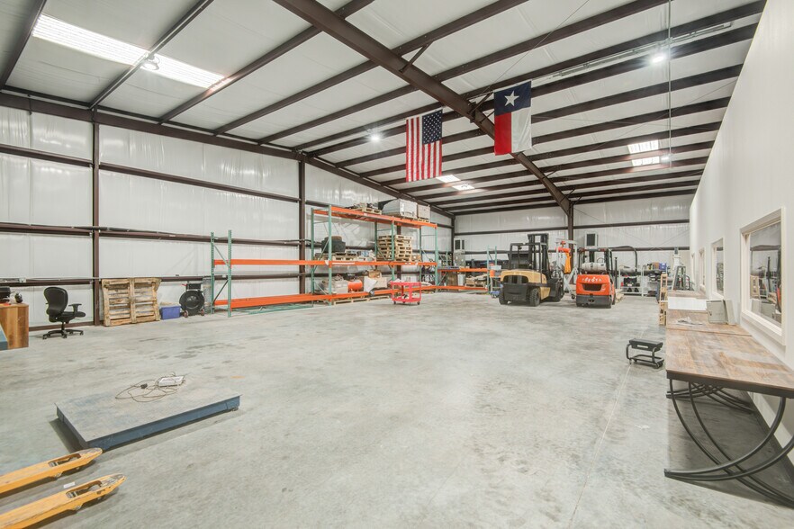 21265 Blair Rd, Conroe, TX à vendre - Photo de l’immeuble – Image 2 sur 19