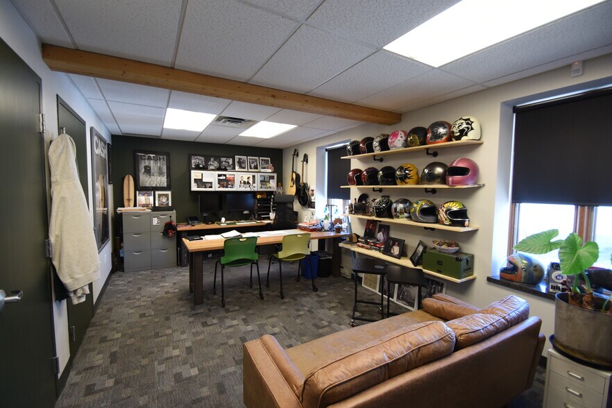 1320 1st Ave N, Fargo, ND à vendre - Photo de l’immeuble – Image 3 sur 19