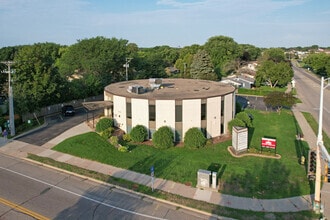 2151 Hamline Ave N, Roseville, MN - VUE AÉRIENNE  vue de carte - Image1