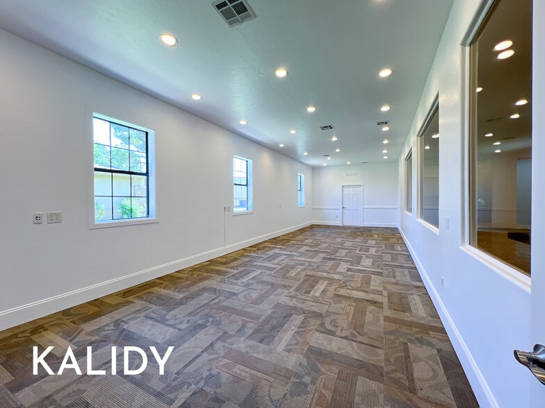 14909 N Kelly Ave, Edmond, OK à louer - Photo de l’immeuble – Image 2 sur 73