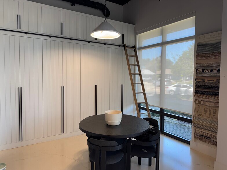 850 Central Ave, Naples, FL à louer - Photo intérieure – Image 3 sur 7