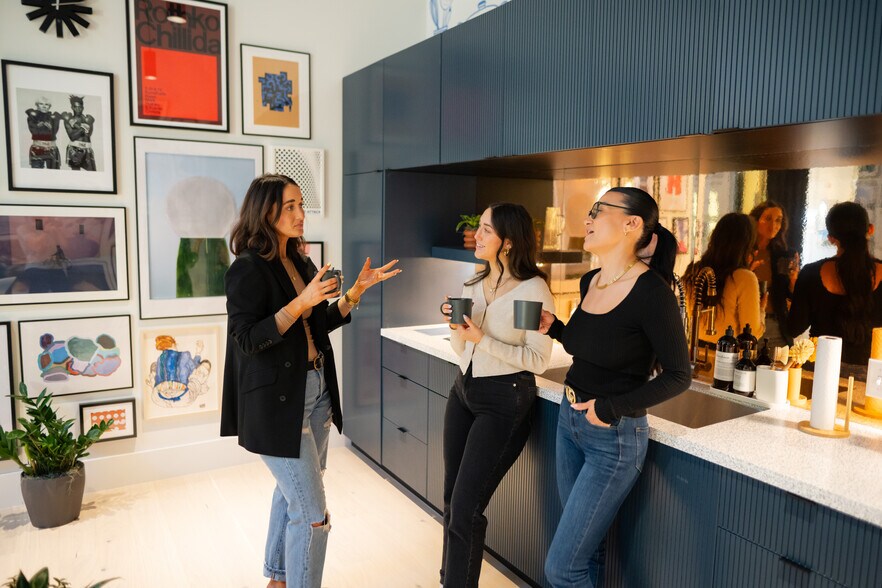 9840-9850 N Central Expy, Dallas, TX à louer - Photo de l’immeuble – Image 2 sur 21