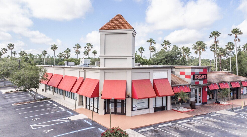 5034 W Irlo Bronson Memorial Hwy, Kissimmee, FL à louer - Photo principale – Image 1 sur 3