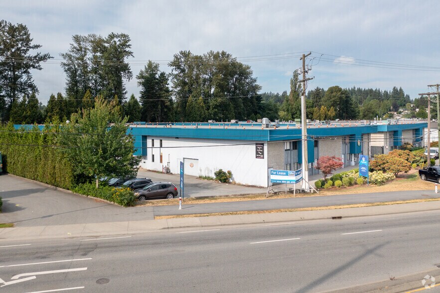 1750 McLean Ave, Port Coquitlam, BC à louer - Photo de l’immeuble – Image 1 sur 12