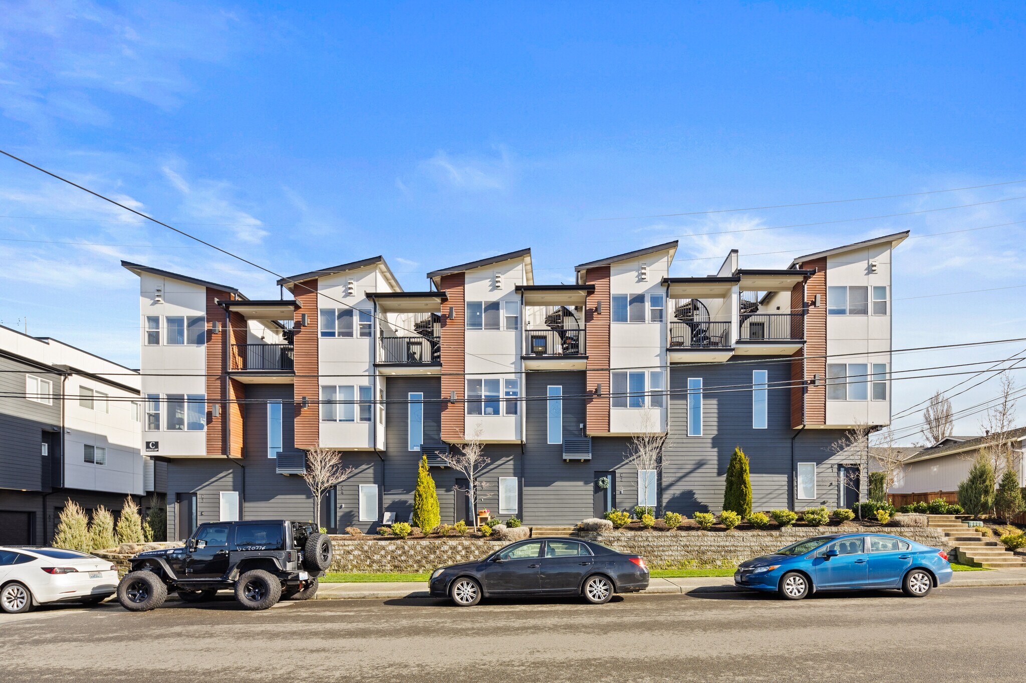 8524 19th St W, Tacoma, WA à vendre Photo principale– Image 1 sur 48
