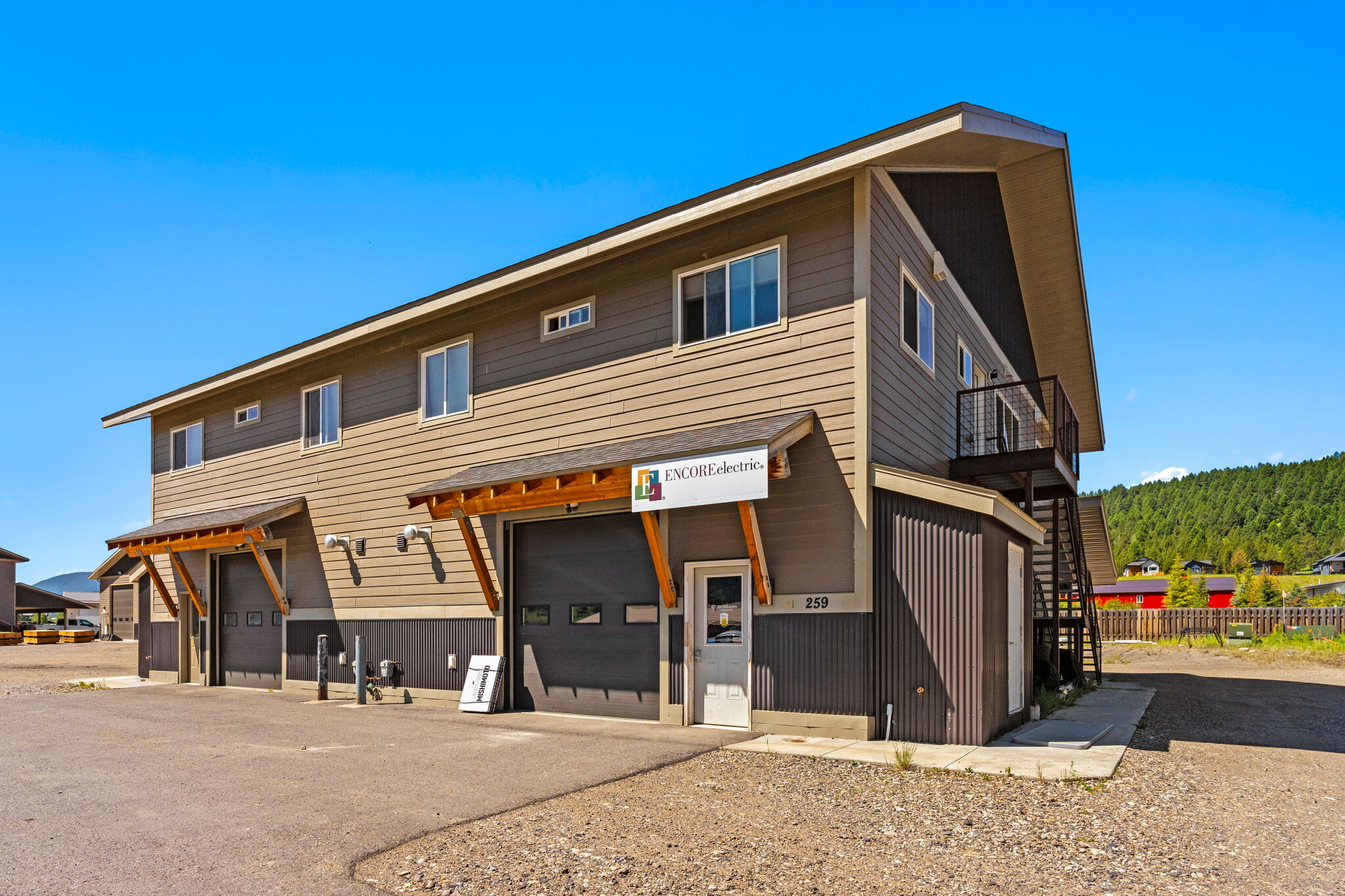 Local d'activités dans Big Sky, MT à vendre Photo principale– Image 1 sur 20