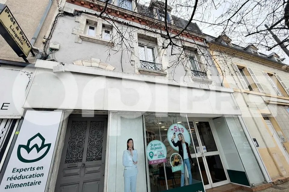 Local d'activités dans Montluçon à vendre Photo principale– Image 1 sur 13