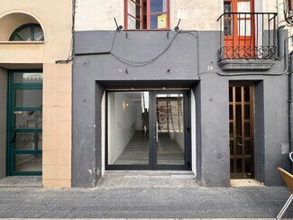 Plus de détails pour Local commercial à louer