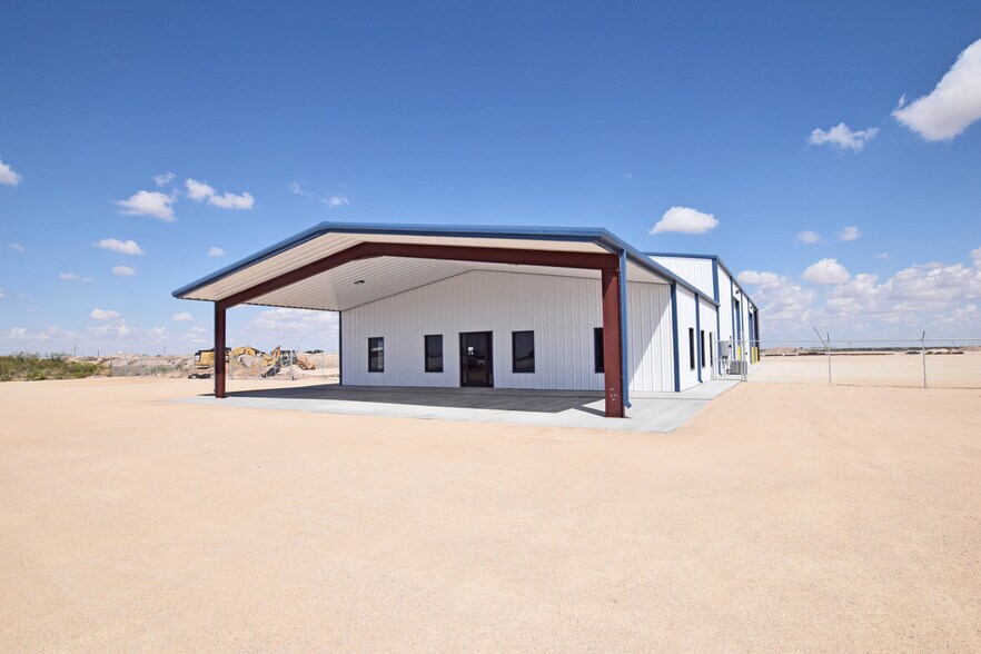 8340 Boles Rd., Odessa, TX à louer - Photo de l’immeuble – Image 1 sur 50