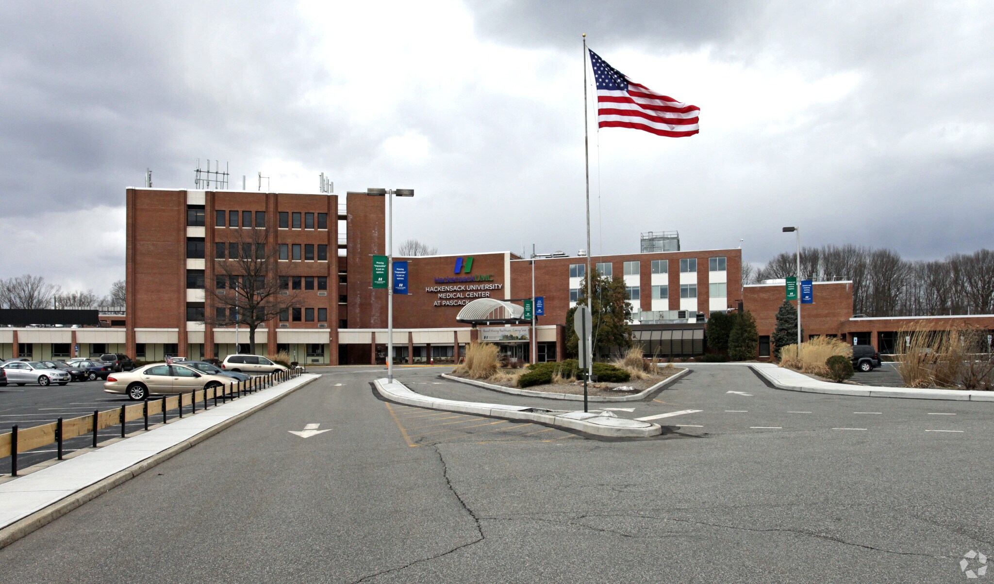 250-270 Old Hook Rd, Westwood, NJ à louer Photo principale– Image 1 sur 6