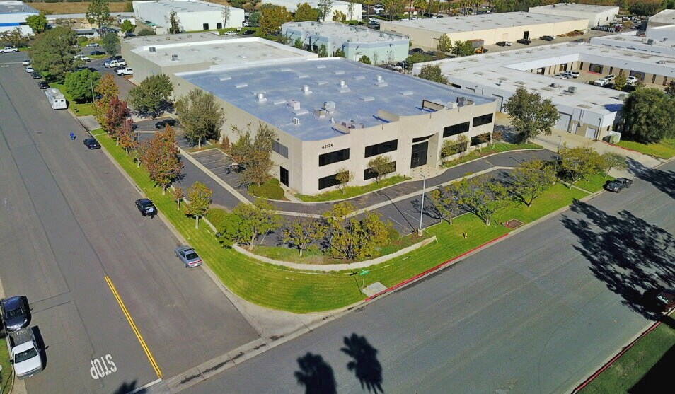 42136 Avenida Alvarado, Temecula, CA à vendre - Photo de l’immeuble – Image 2 sur 5