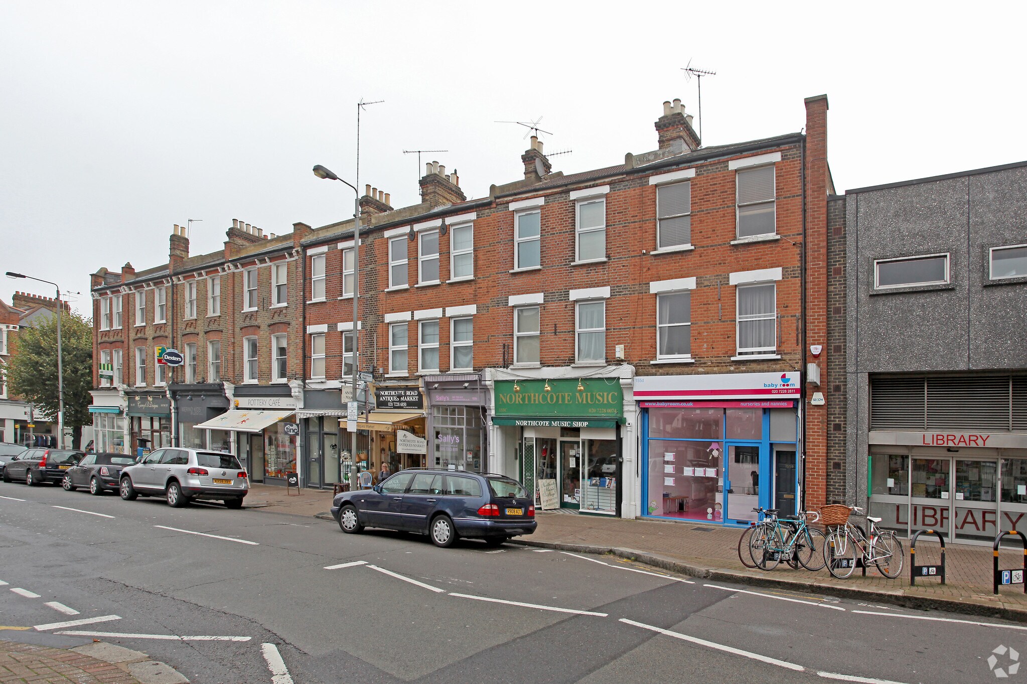 155-155D Northcote Rd, Londres à louer Photo principale– Image 1 sur 9