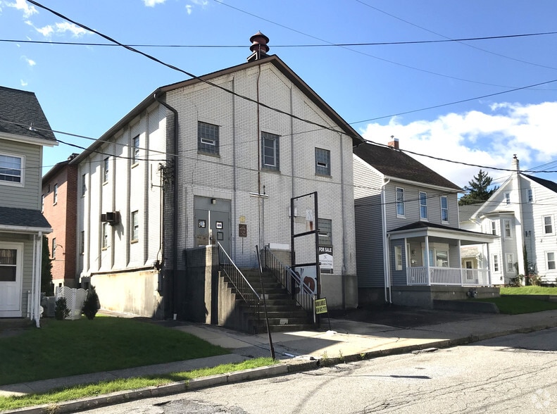 212 Quarry St, Whitehall, PA à vendre - Photo principale – Image 2 sur 6