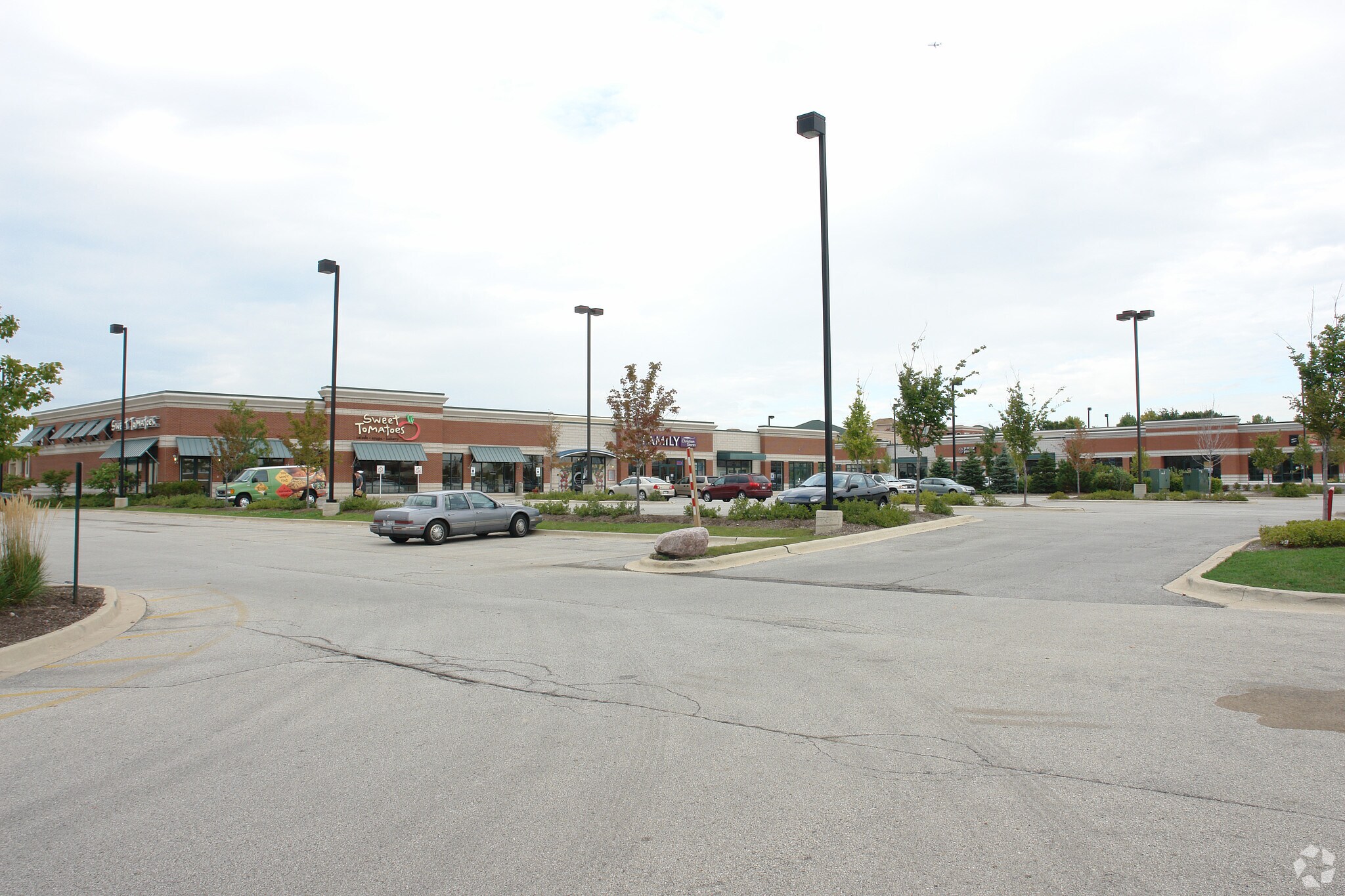2770-2860 S Highland Ave, Lombard, IL à louer Photo principale– Image 1 sur 11