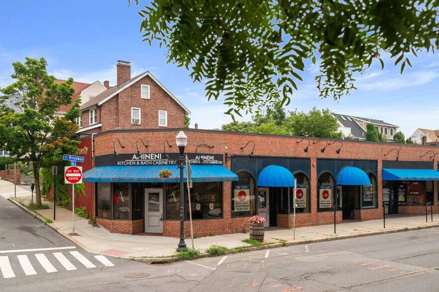 1167 Broadway, Somerville, MA à vendre - Photo de l’immeuble – Image 2 sur 7