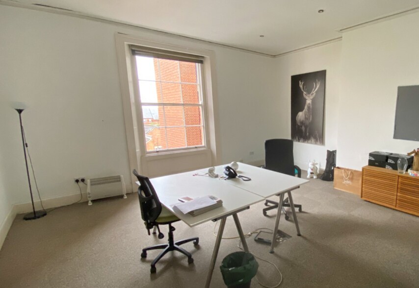 9 Parade, Leamington Spa à vendre - Photo intérieure – Image 2 sur 16