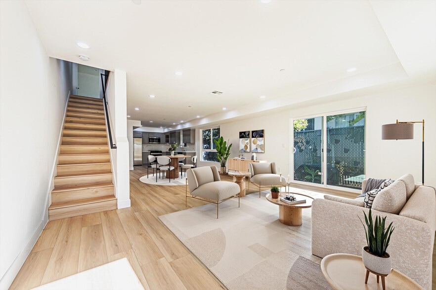 5436 Romaine St, Los Angeles, CA à vendre - Photo de l’immeuble – Image 3 sur 43