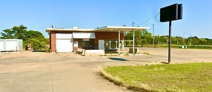 3840 SW Topeka Blvd, Topeka, KS à vendre Photo intérieure– Image 2 sur 6