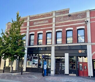 Plus de détails pour 1415 Broad St, Victoria, BC - Local commercial à vendre