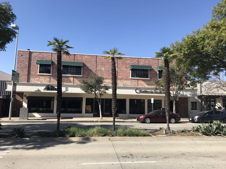 527 S Lake Ave, Pasadena, CA à louer - Photo de l’immeuble – Image 3 sur 6