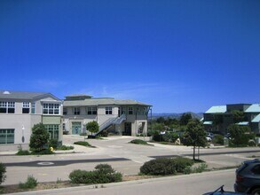 1330 Van Beurden Dr, Los Osos, CA à louer Photo intérieure– Image 1 sur 2