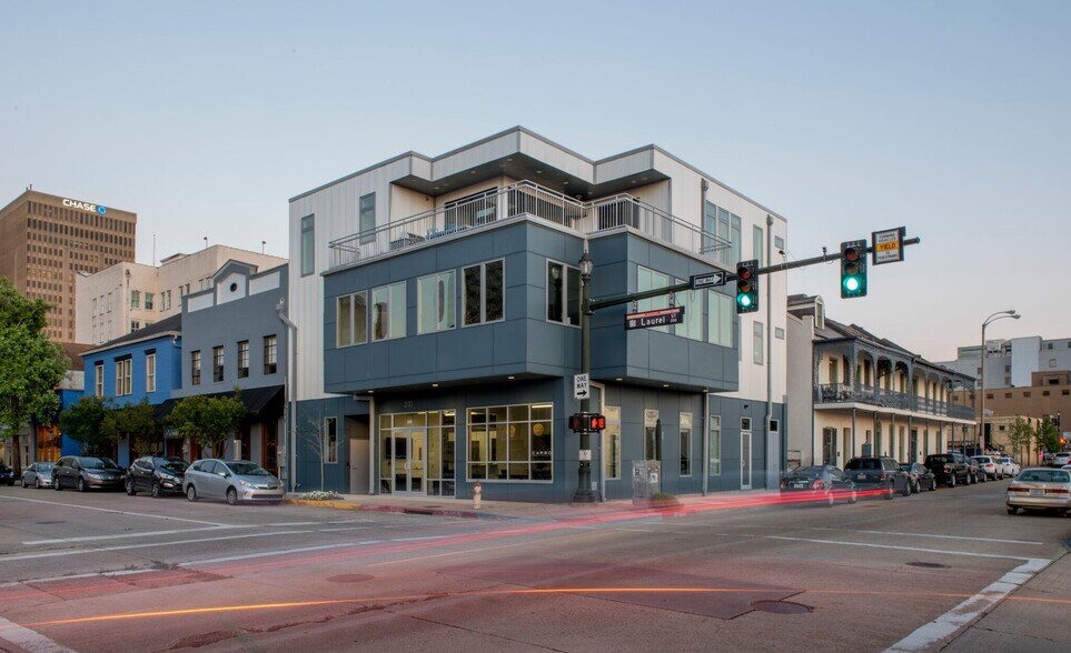 200 Laurel St, Baton Rouge, LA à louer - Photo principale – Image 1 sur 33