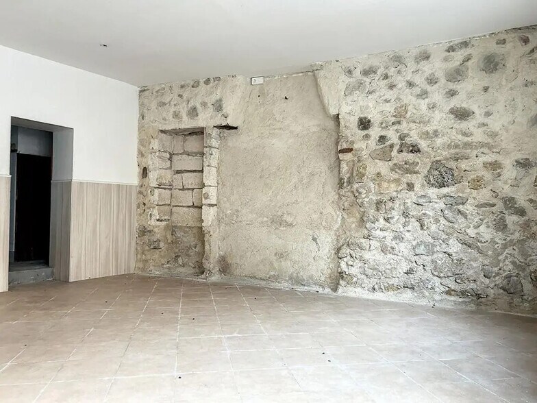 12 Rue Michelet, Roquemaure à vendre - Photo de l’immeuble – Image 2 sur 3