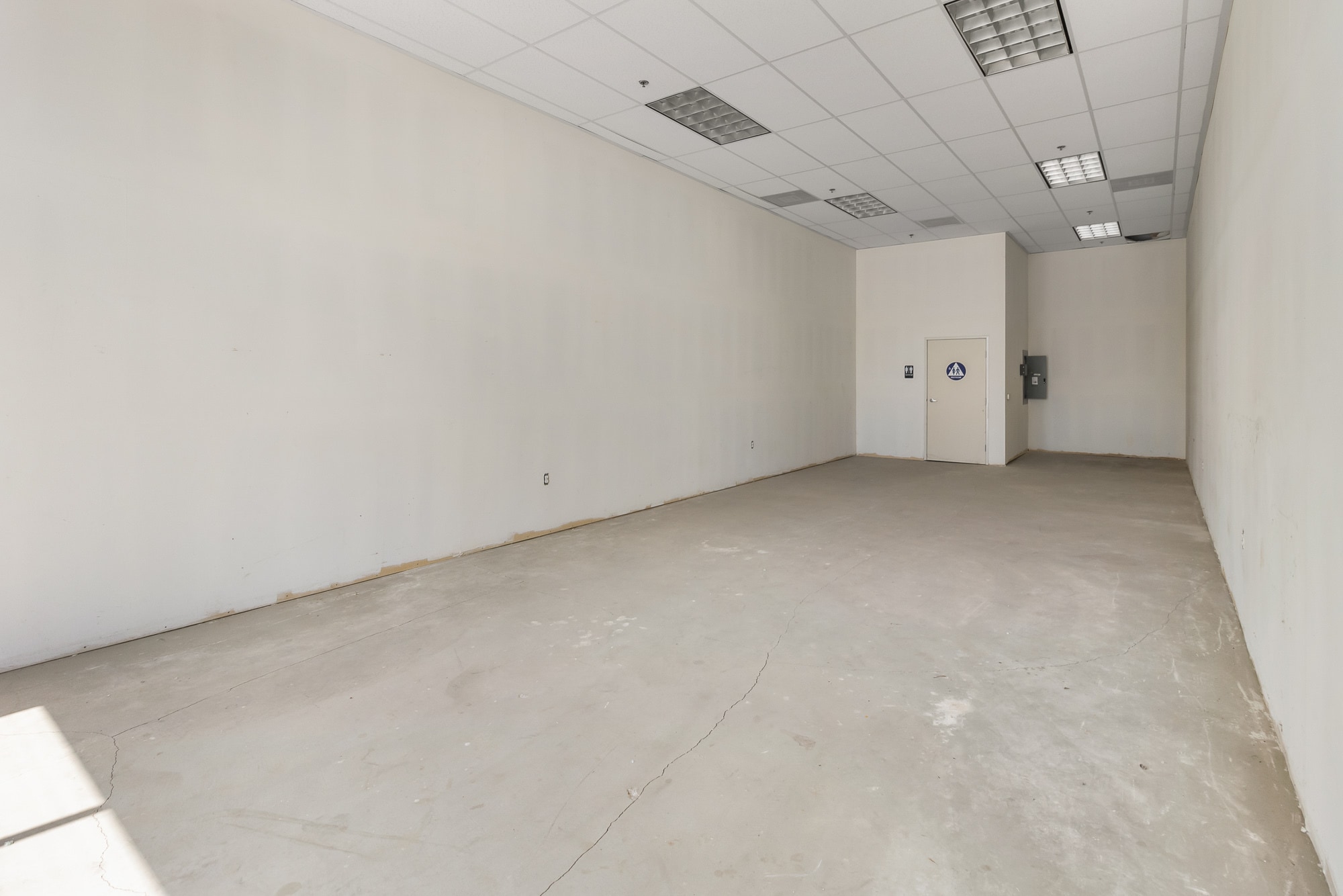 6201 Whittier Blvd, Los Angeles, CA à louer Photo intérieure– Image 1 sur 9