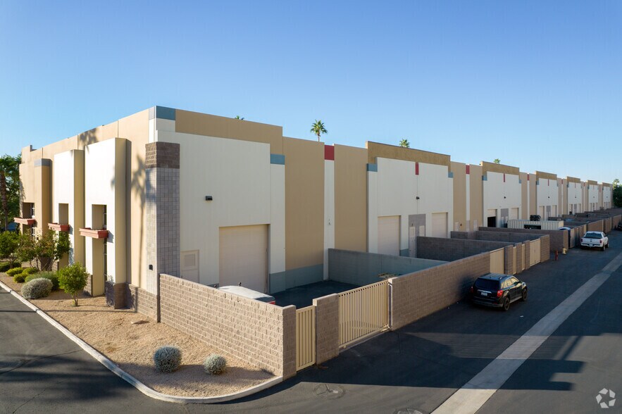 6150 W Gila Springs Pl, Chandler, AZ à vendre - Photo de l’immeuble – Image 2 sur 4