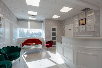 1650 Elgin Mills Rd E, Richmond Hill, ON à louer Photo intérieure– Image 1 sur 19